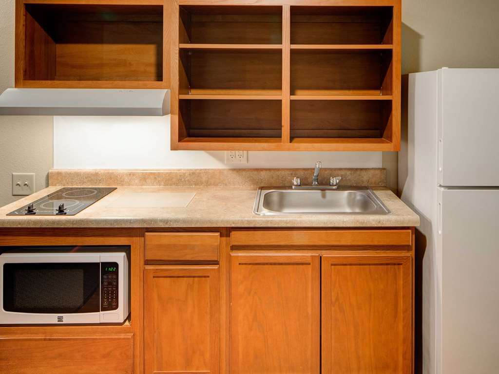 Extended Stay America Select Suites - Panama City - Callaway Rom bilde